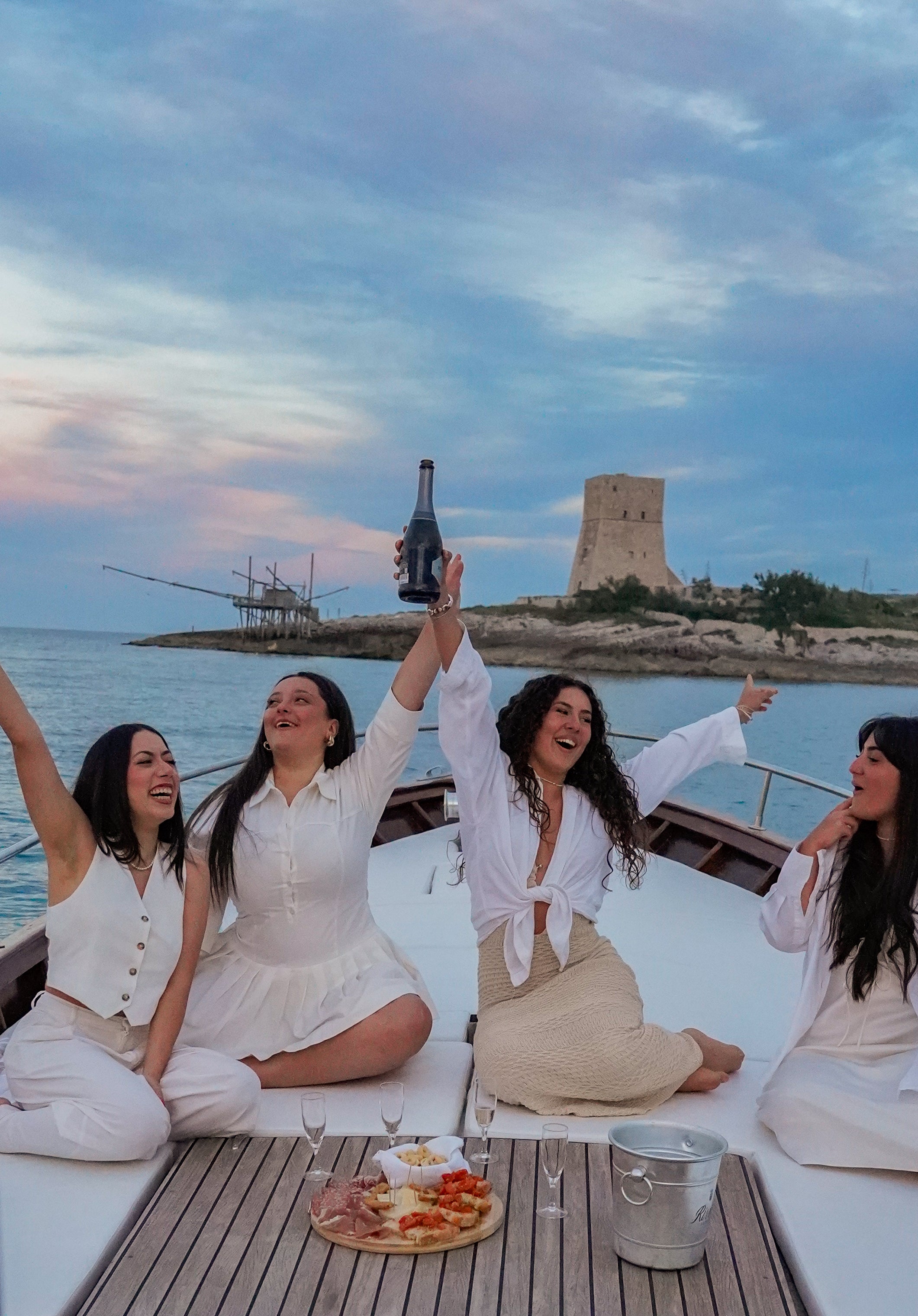 TOUR AL TRAMONTO (TOUR CONDIVISO)